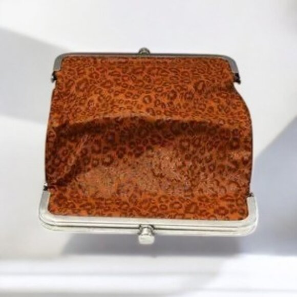 Cheetah Clutch Purse Bag Wallet - Picture 4 of 7